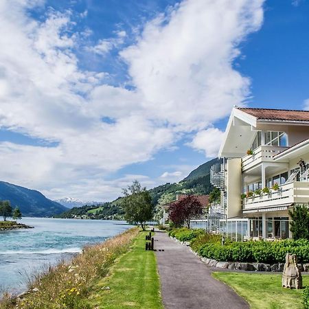 Hotel Loenfjord Loen Dış mekan fotoğraf