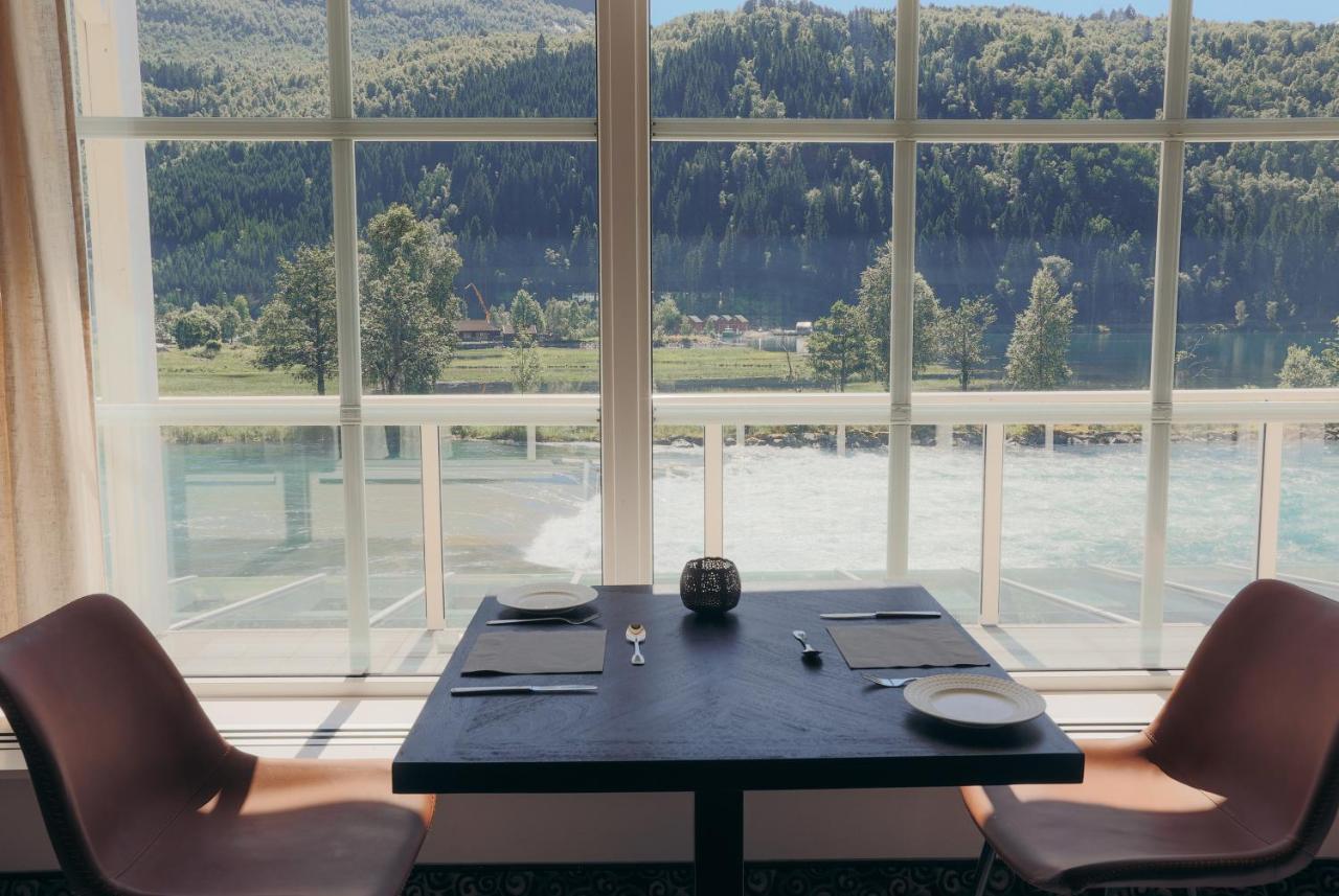 Hotel Loenfjord Loen Dış mekan fotoğraf