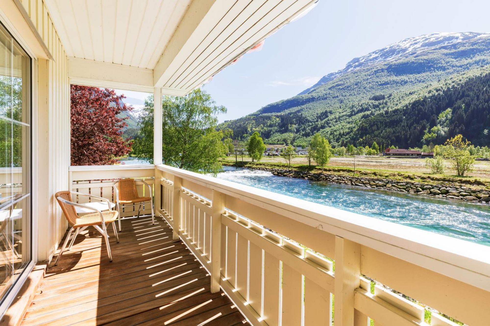 Hotel Loenfjord Loen Dış mekan fotoğraf